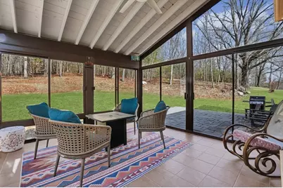 34 Grove St, Shrewsbury, MA 01545 - Photo 14