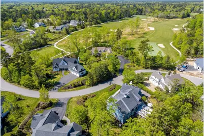 4 Beech Tree Ln, Mattapoisett, MA 02739 - Photo 2