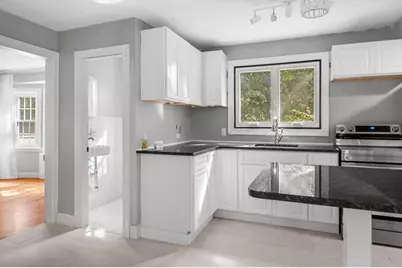 36 Melrose St, Worcester, MA 01605 - Photo 14