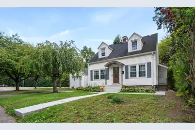 36 Melrose St, Worcester, MA 01605 - Photo 1