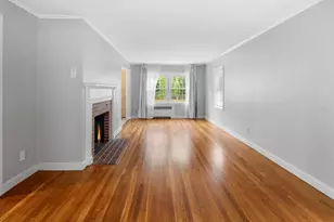 36 Melrose St, Worcester, MA 01605 - Photo 10