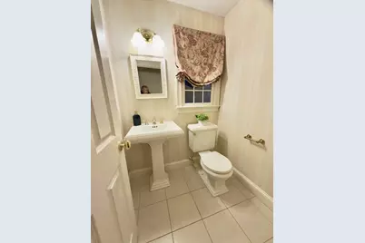 53 White Cliff Dr, Plymouth, MA 02360 - Photo 12