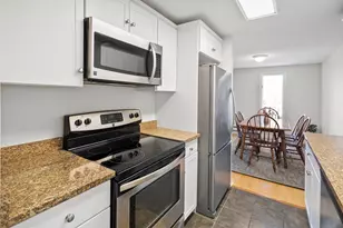 220 Bedford St, Bridgewater, MA 02324 - Photo 8