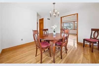 32 Nichols Ave, Avon, MA 02322 - Photo 18