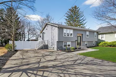 219 Waverley Rd #219, North Andover, MA 01845 - Photo 2