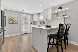 219 Waverley Rd, North Andover, MA 01845 - Photo 10