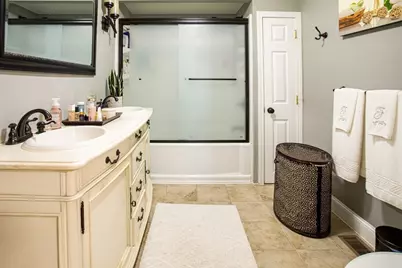 27 Gagnon St, Fall River, MA 02723 - Photo 24