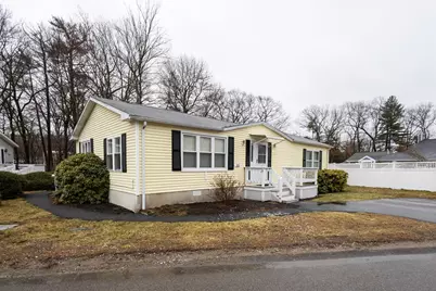 30 Leisurewood Drive, Rockland, MA 02370 - Photo 2