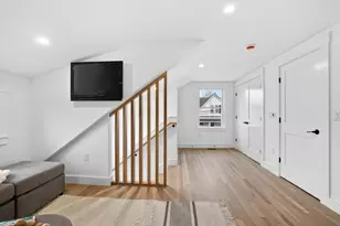 27 Laurel, Watertown, MA 02472 - Photo 16