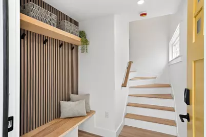 27 Laurel #27, Watertown, MA 02472 - Photo 2