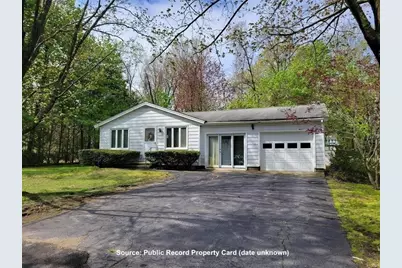 13 Greenhurst Ave, Fitchburg, MA 01420 - Photo 2