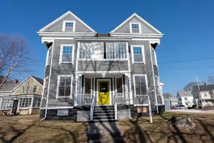 21 Congress St, Amesbury, MA 01913 - Photo 4