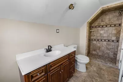 21 Congress St, Amesbury, MA 01913 - Photo 32