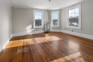 21 Congress St, Amesbury, MA 01913 - Photo 12