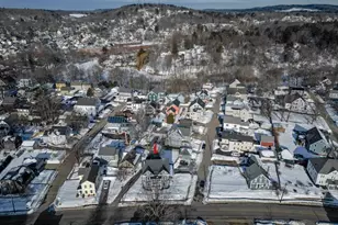 21 Congress St, Amesbury, MA 01913 - Photo 34