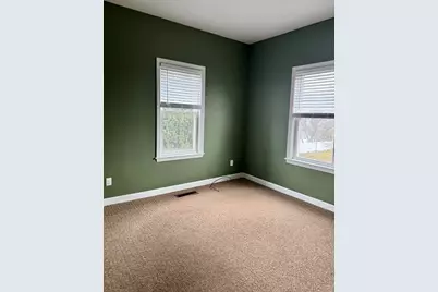 15 Clara St #1, New Bedford, MA 02744 - Photo 18