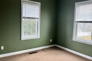 15 Clara St, New Bedford, MA 02744 - Photo 18