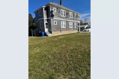 15 Clara St #1, New Bedford, MA 02744 - Photo 4