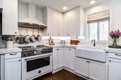 55 Pleasant Street, Framingham, MA 01701 - Photo 10