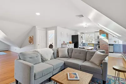 30B Graves Ave #B, Northampton, MA 01060 - Photo 6