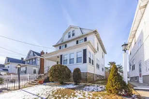 250 Forest St, Medford, MA 02155 - Photo 30