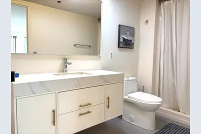 1731 Beacon St #4, Brookline, MA 02445 - Photo 8