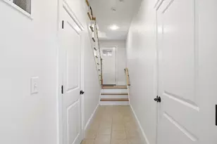 9 Park St, Boston, MA 02122 - Photo 6