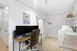 9 Park St, Boston, MA 02122 - Photo 32