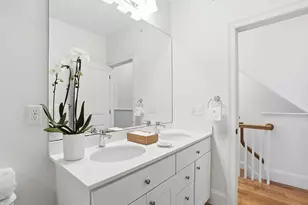 9 Park St, Boston, MA 02122 - Photo 28