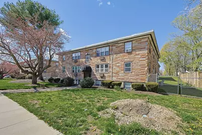 425 West Elm St #7, Brockton, MA 02301 - Photo 2