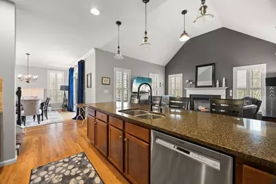 16 Fieldstone Dr #16, Raynham, MA 02767 - Photo 14