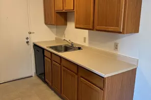 9 Village Hill Ln, Natick, MA 01760 - Photo 4