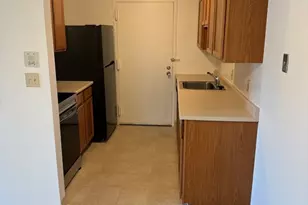 9 Village Hill Ln, Natick, MA 01760 - Photo 2