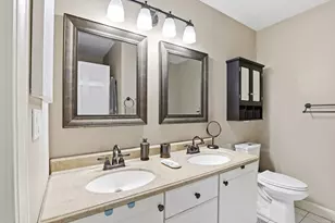 605 Middle St, Braintree, MA 02184 - Photo 16