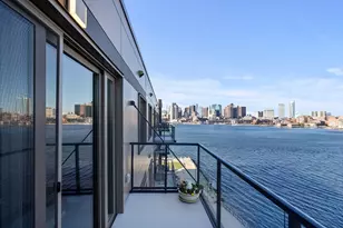 45 Lewis St, Boston, MA 02128 - Photo 4