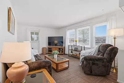 25 Lyman St, Westborough, MA 01581 - Photo 8