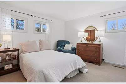 25 Lyman St, Westborough, MA 01581 - Photo 26