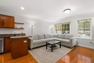 12 Whispering Pine Cir #12, Worcester, MA 01606 - Photo 2