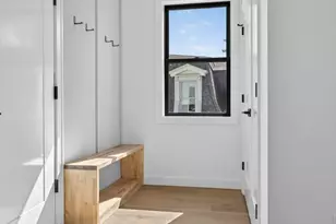 14 Hamlet, Somerville, MA 02143 - Photo 8