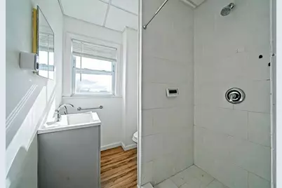 401 Buffinton St, Fall River, MA 02721 - Photo 10