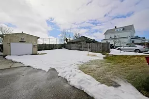 401 Buffinton St, Fall River, MA 02721 - Photo 18