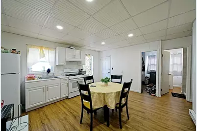 401 Buffinton St, Fall River, MA 02721 - Photo 6