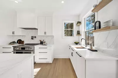 345 Linden St, Wellesley, MA 02481 - Photo 20