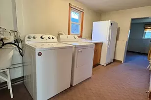 121 W Meadowview Rd, Holyoke, MA 01040 - Photo 16