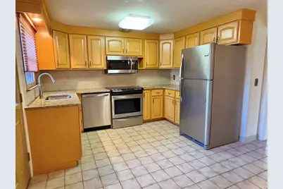 121 West Meadowview Road, Holyoke, MA 01040 - Photo 8