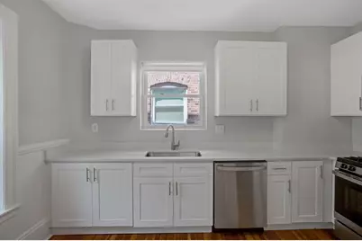 108 Winthrop Rd #2, Brookline, MA 02445 - Photo 6