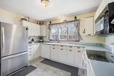 284 Warren Rd, Brimfield, MA 01010 - Photo 14