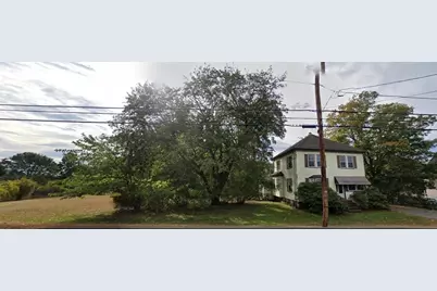 133 Pleasant Valley St, Methuen, MA 01844 - Photo 2