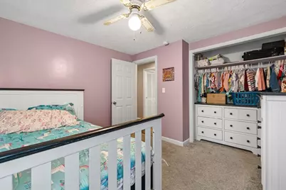 173 Lakeview Ave, East Brookfield, MA 01515 - Photo 10