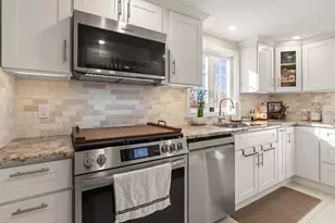 915 Almy Rd, Somerset, MA 02726 - Photo 18